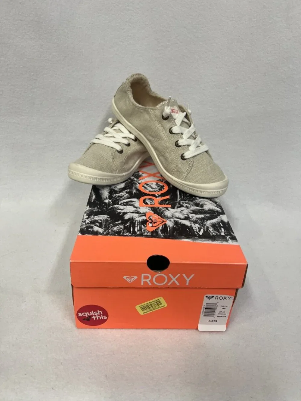 NWT Roxy Bayshore II Women's Sneakers, Size 8.5 M, Slip On Tennis Shoes, Tan